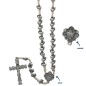 Chapelet métal de l'EX VOTO, grains Ø 8 mm sur corde, longueur jusqu'au cœur 27 cm, croix avec Christ. Livré en boite.